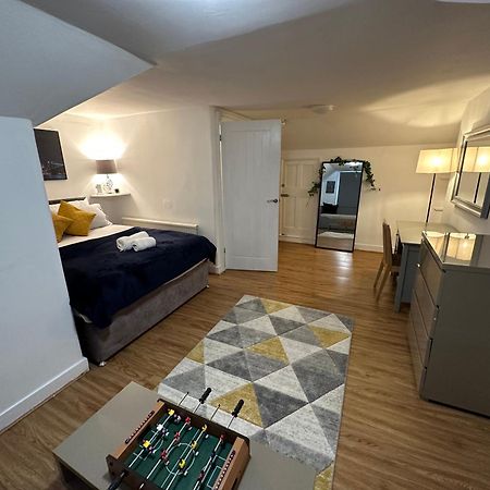 Ferienwohnung 3 Bed Flat With Pool Table Cambridge  Exterior foto