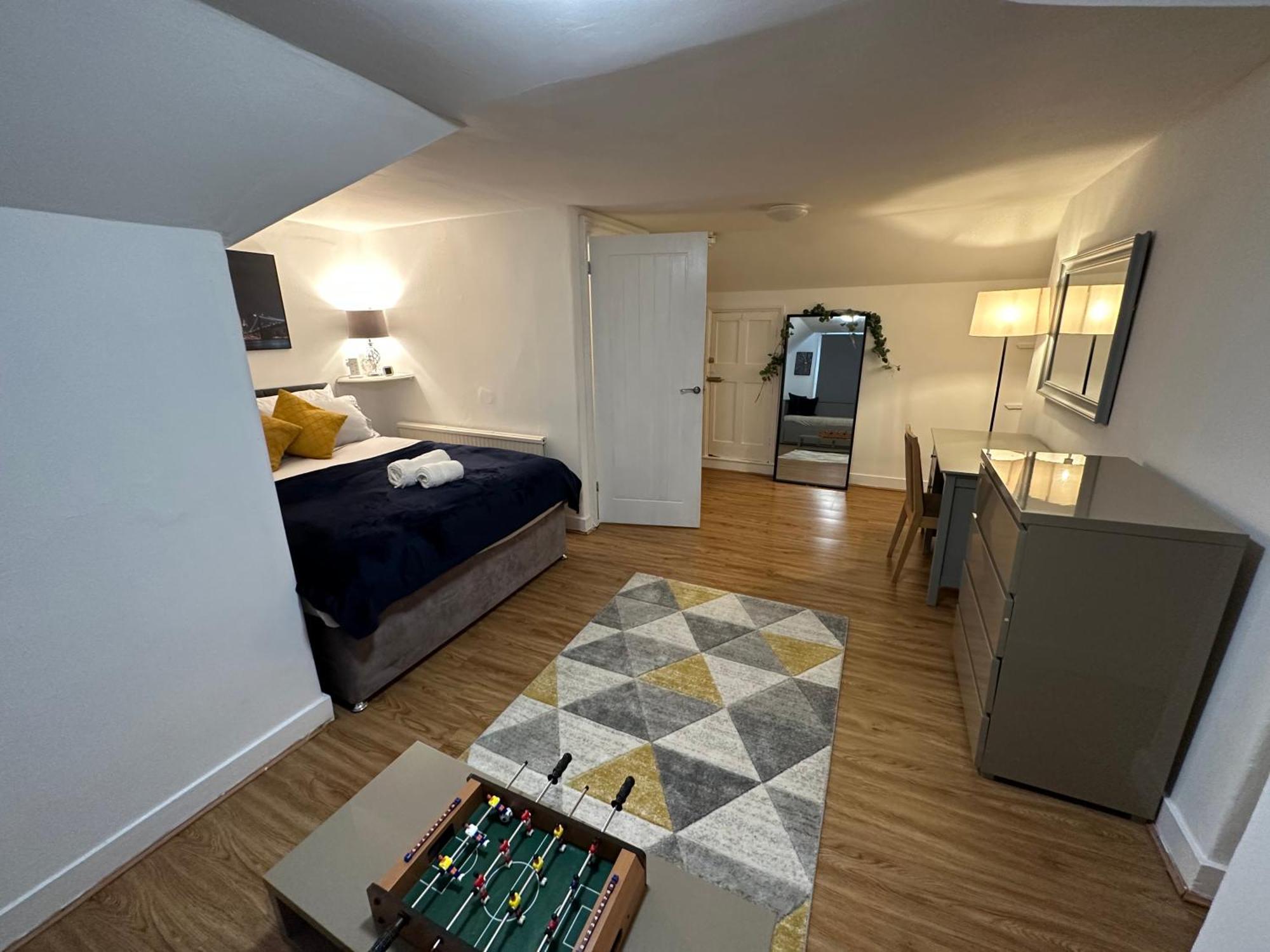 Ferienwohnung 3 Bed Flat With Pool Table Cambridge  Exterior foto